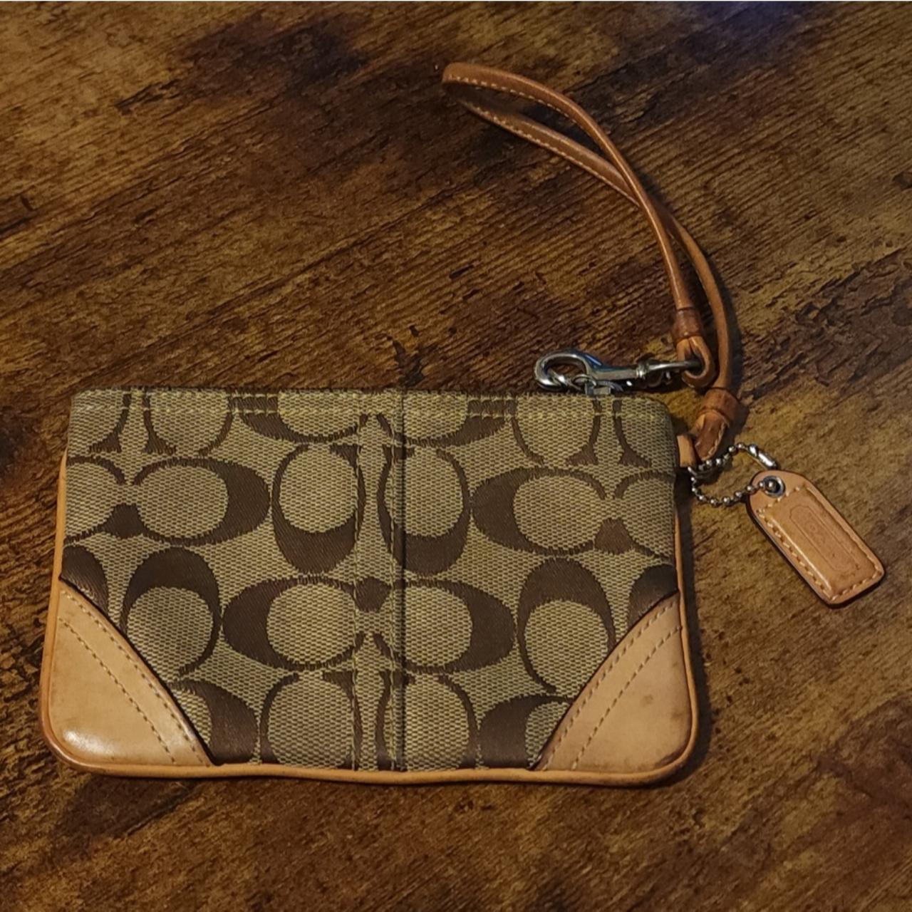 COACH vintage brown monogram outlet wristlet