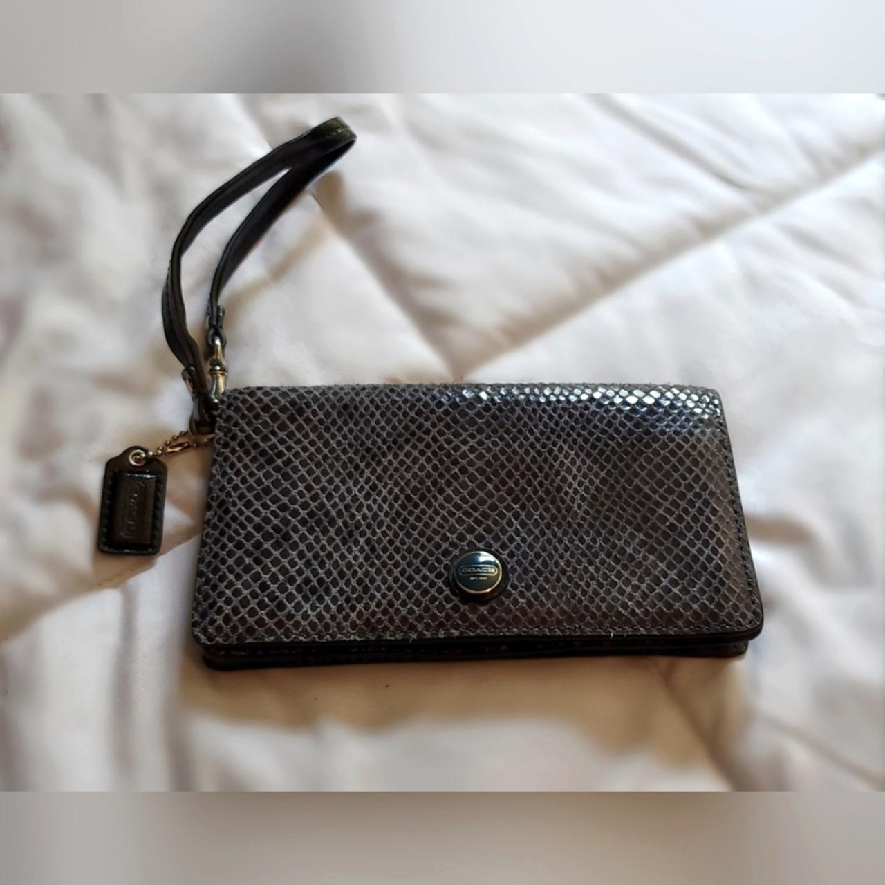 Coach Snake Skin deals Leather Wristlet