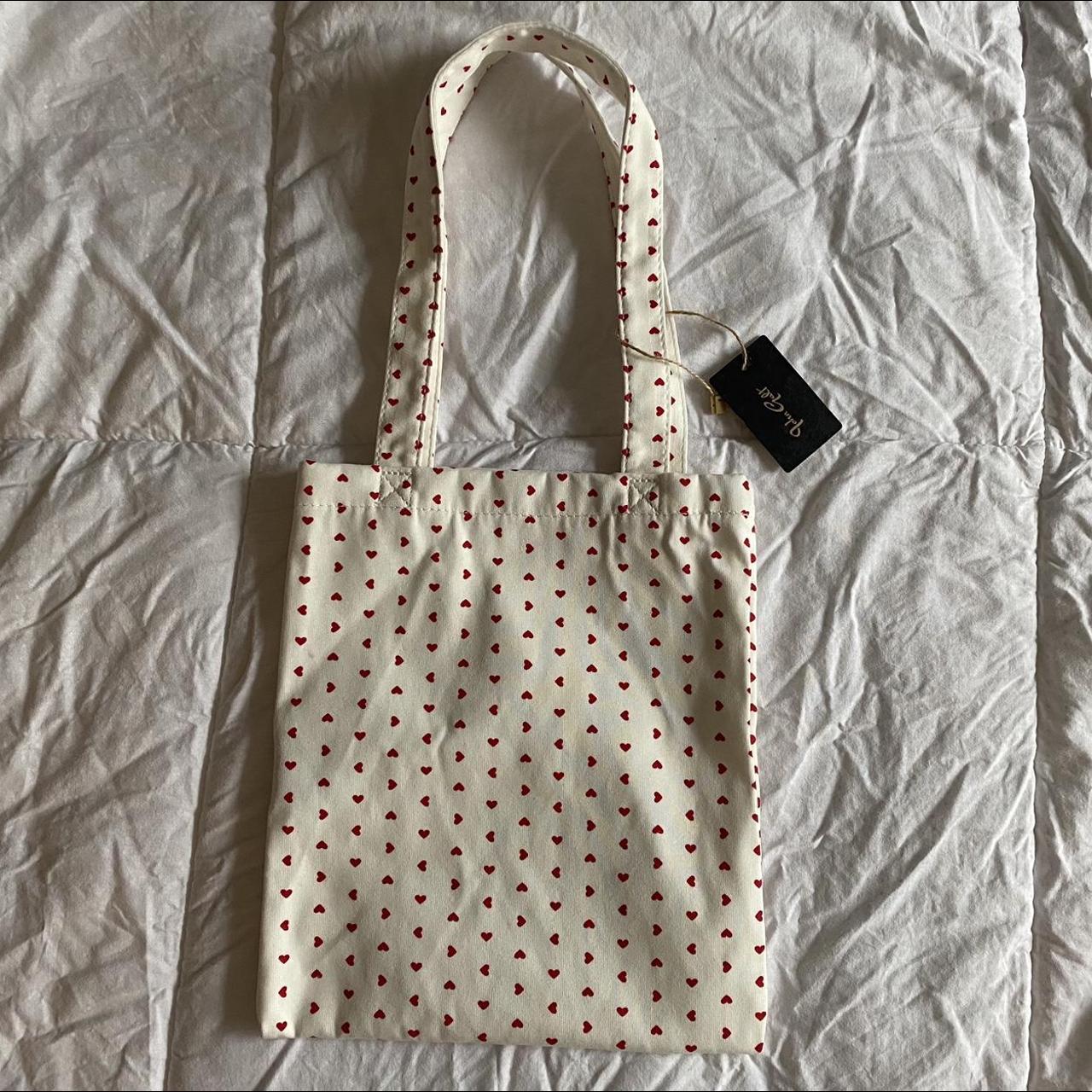 brandy melville coquette rare creme heart tote !!... Depop