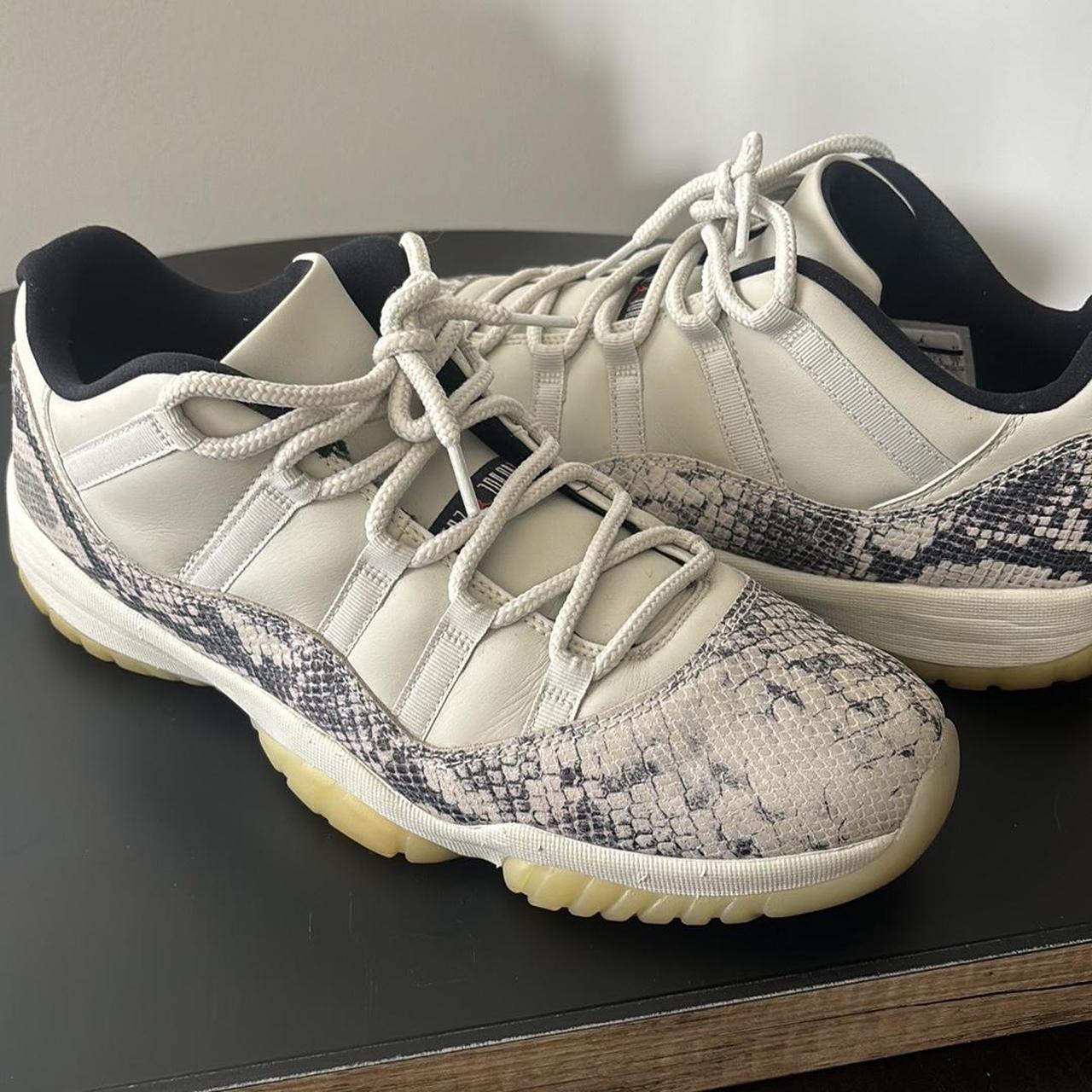 Air jordan fashion xi low light bone