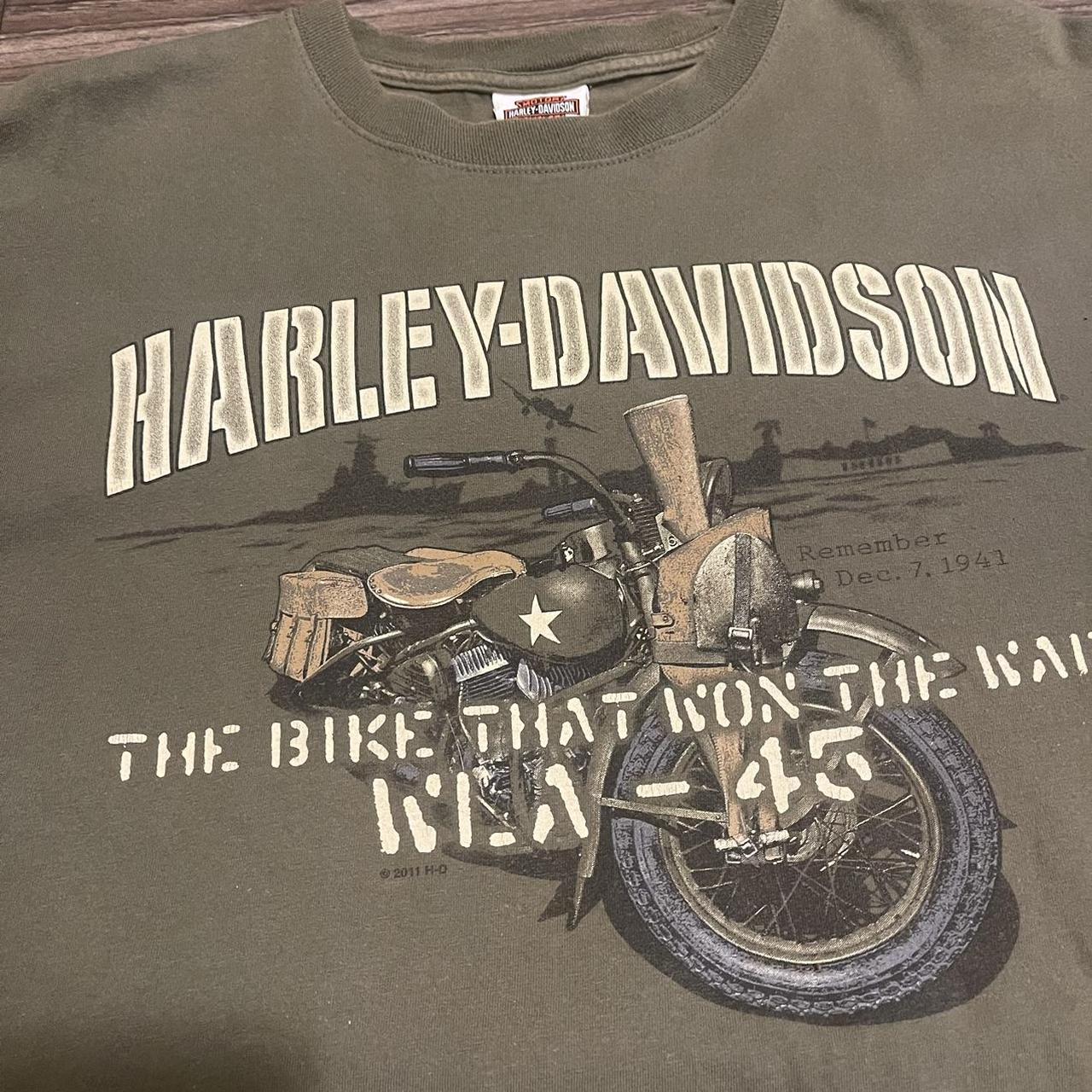 Harley Davidson Men's Green and Grey T-shirt | Depop