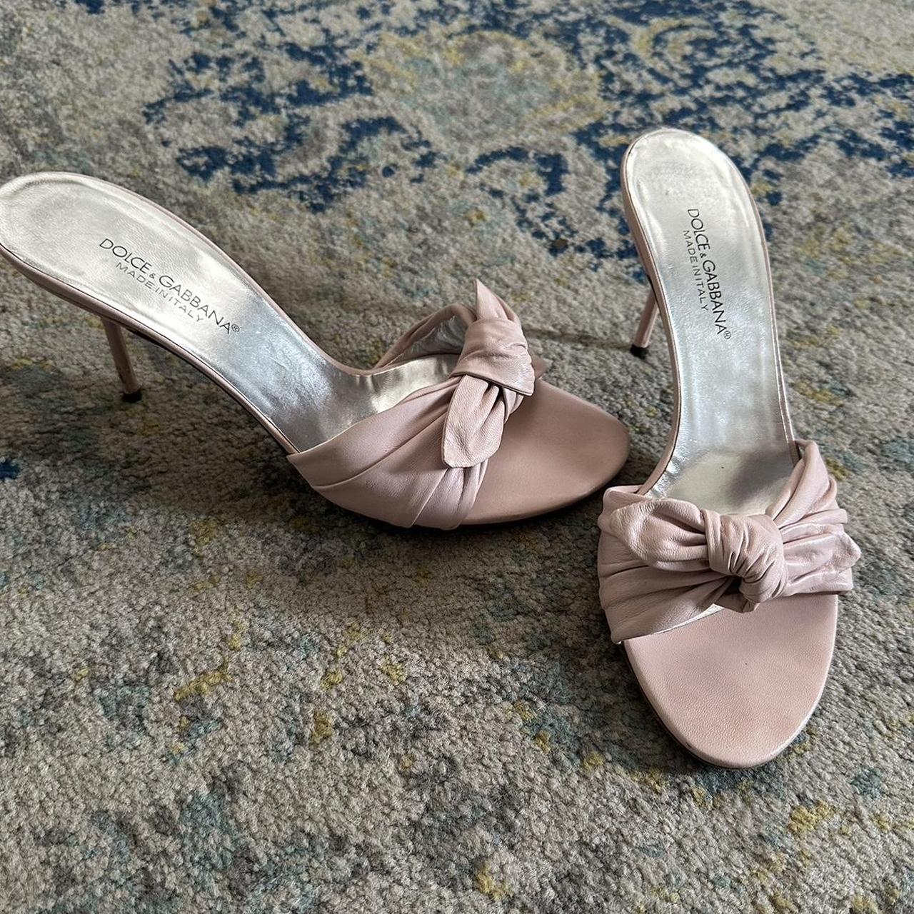 dolce and gabbana heels pink