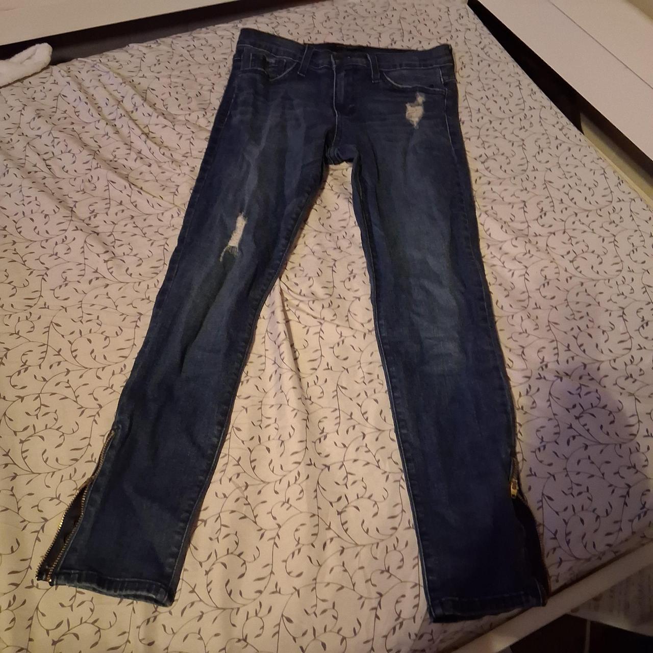 item listed by alexislex2818
