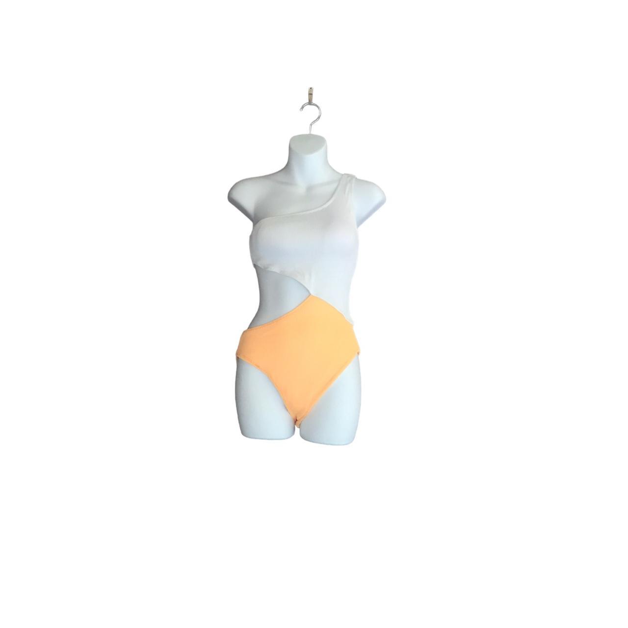 item listed by sweettakendaner