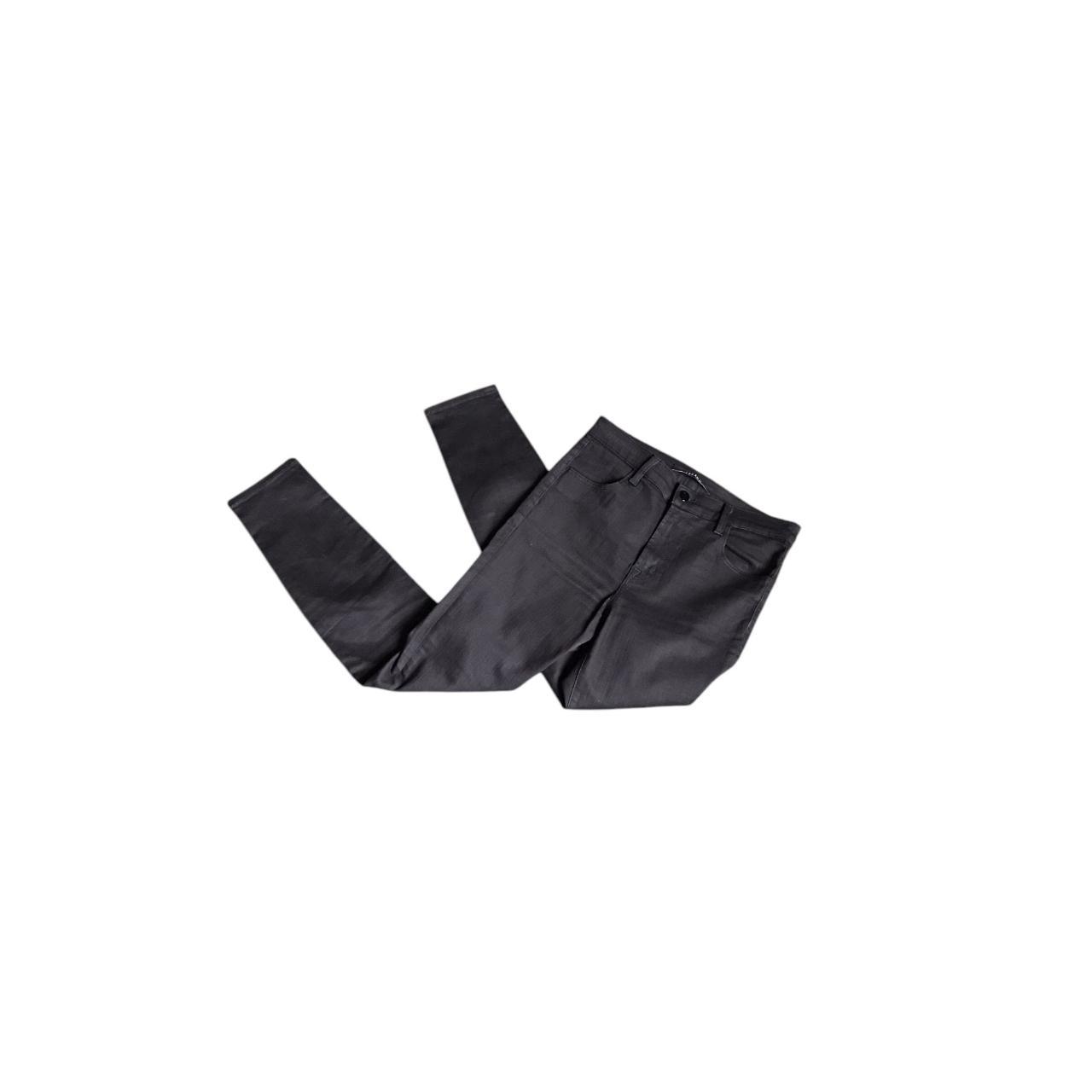item listed by sweettakendaner