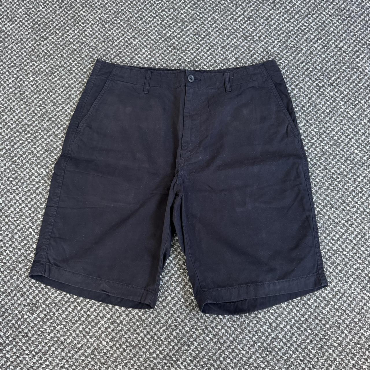item listed by amec0shop
