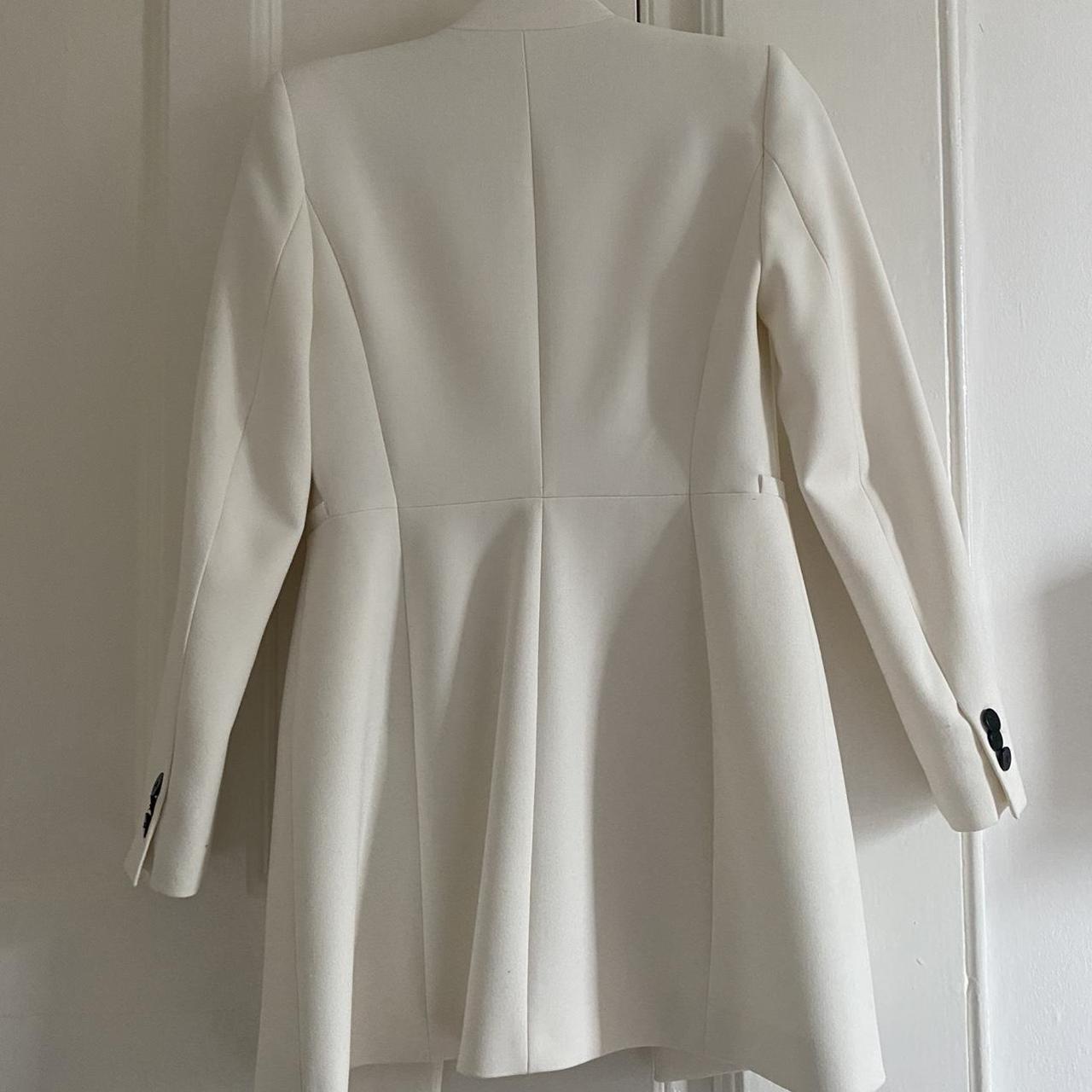 Zara Women's White Jacket Depop