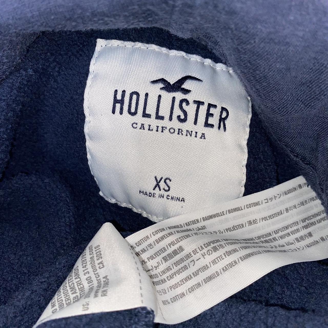 Hollister floral logo drawstring hoodie Size XS/ - Depop