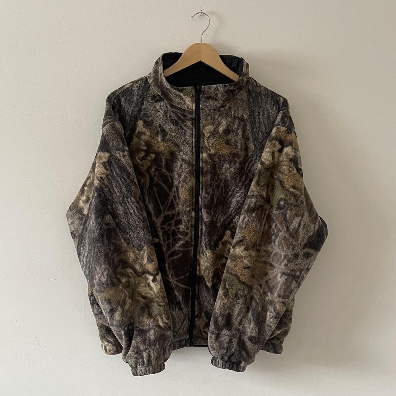 Vintage reversible Camo/Black Cabela’s jacket.... - Depop