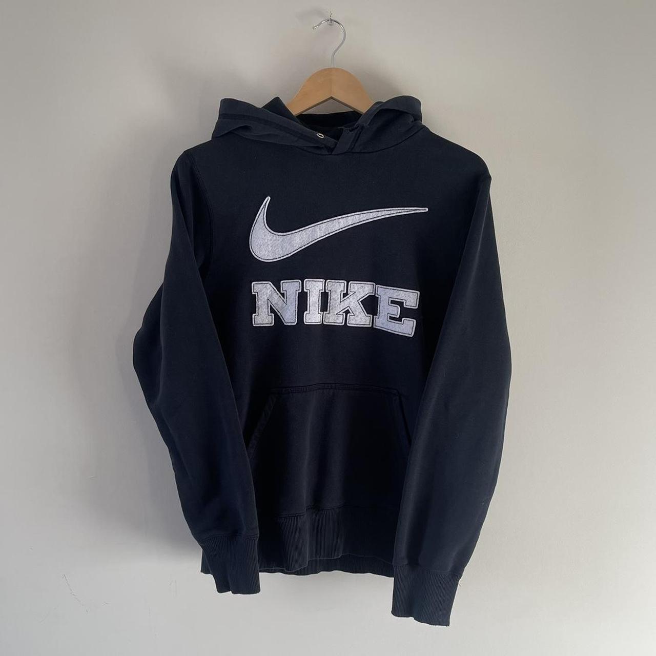 Vintage black and white Nike Hoodie. No rips or... - Depop