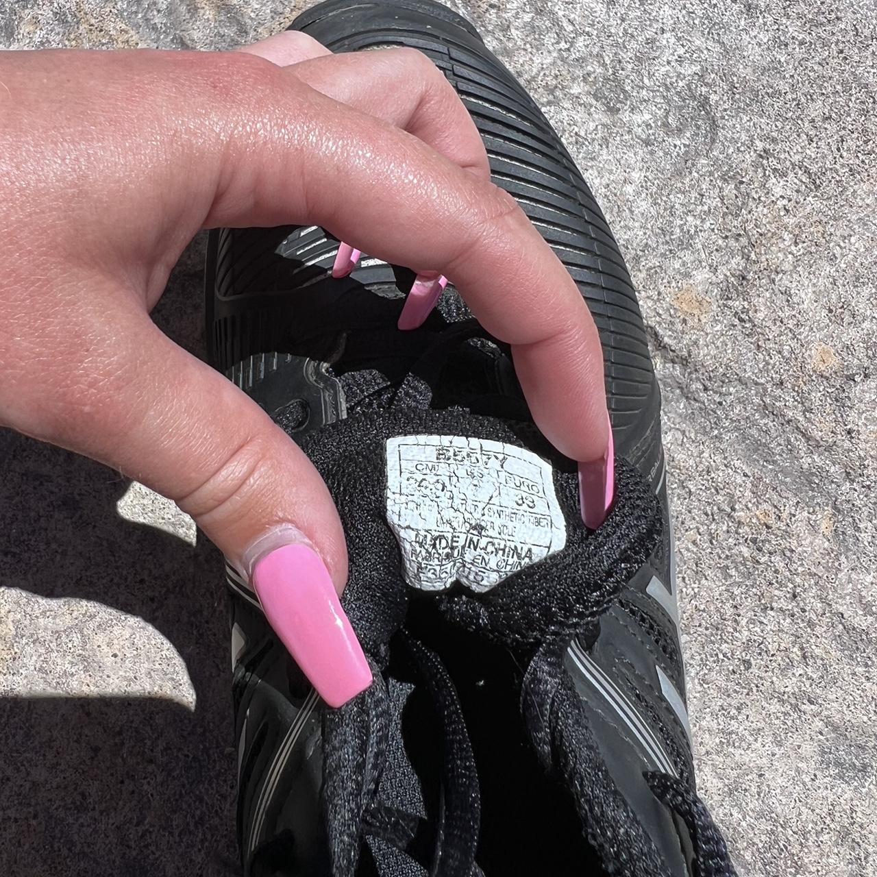 asics black volleyball shoes