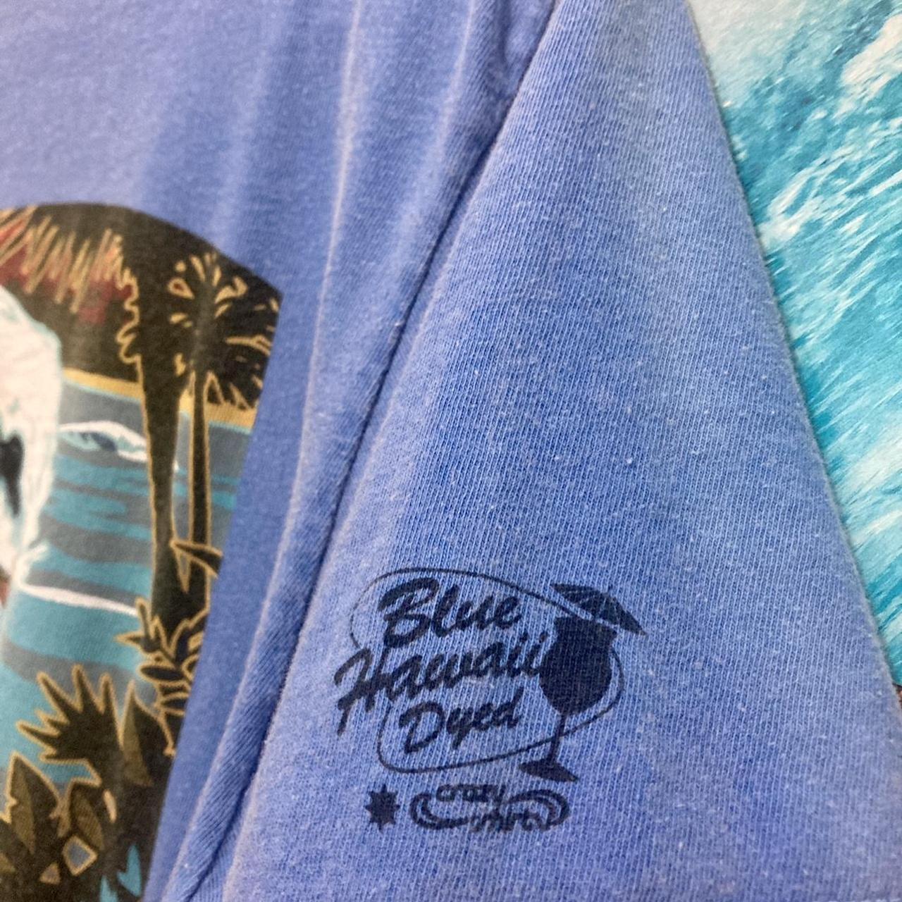 Crazy Shirts Women's Blue Tshirt Depop