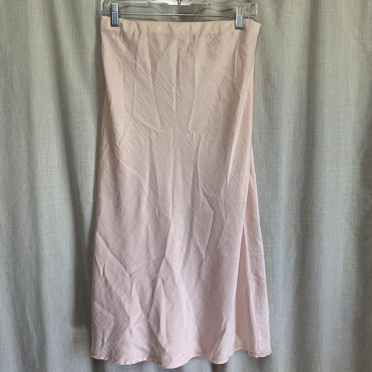 Baby Pink Skirt 💗 NOT URBAN OUTFITTERS Made by Liv... - Depop