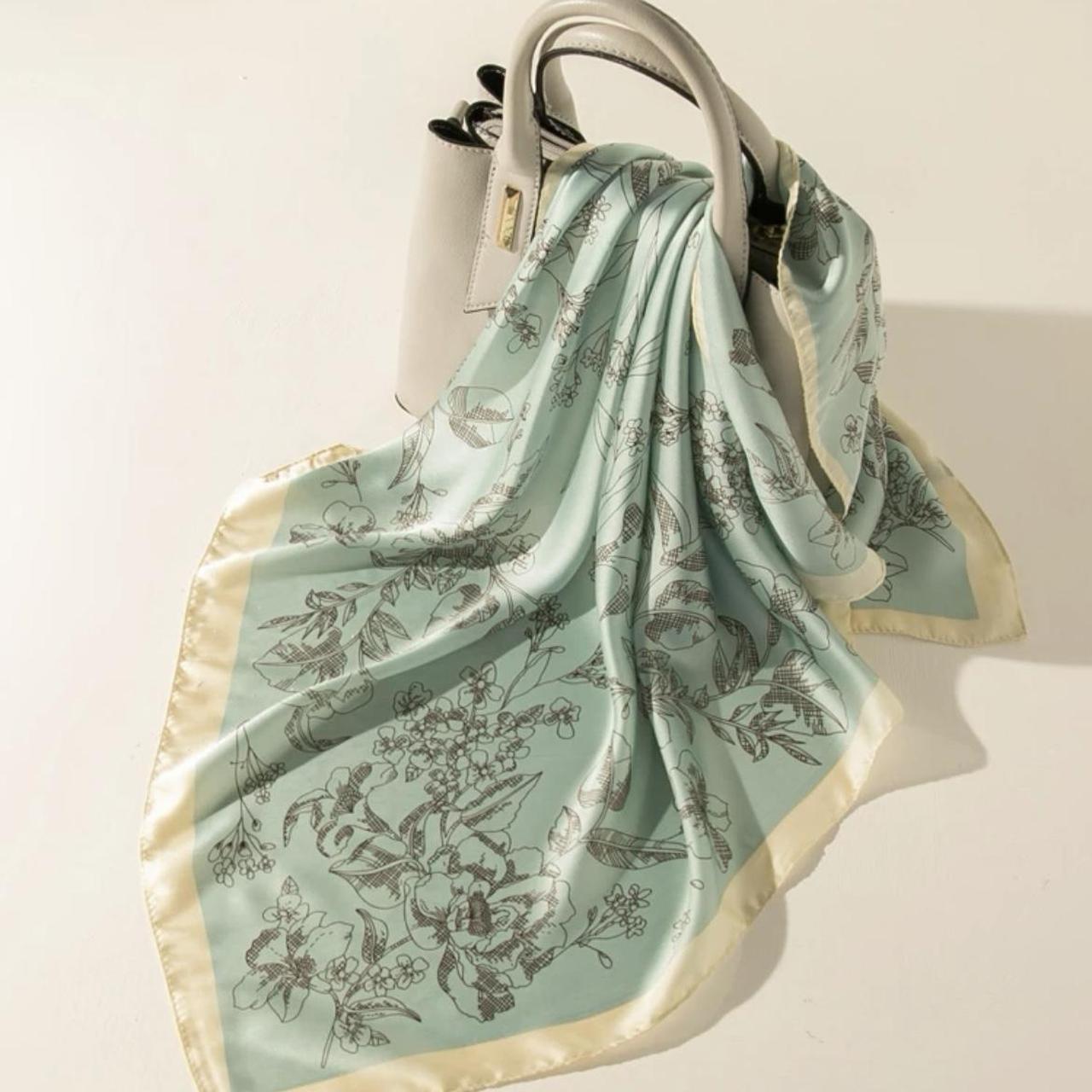 Women's Scarf-wraps