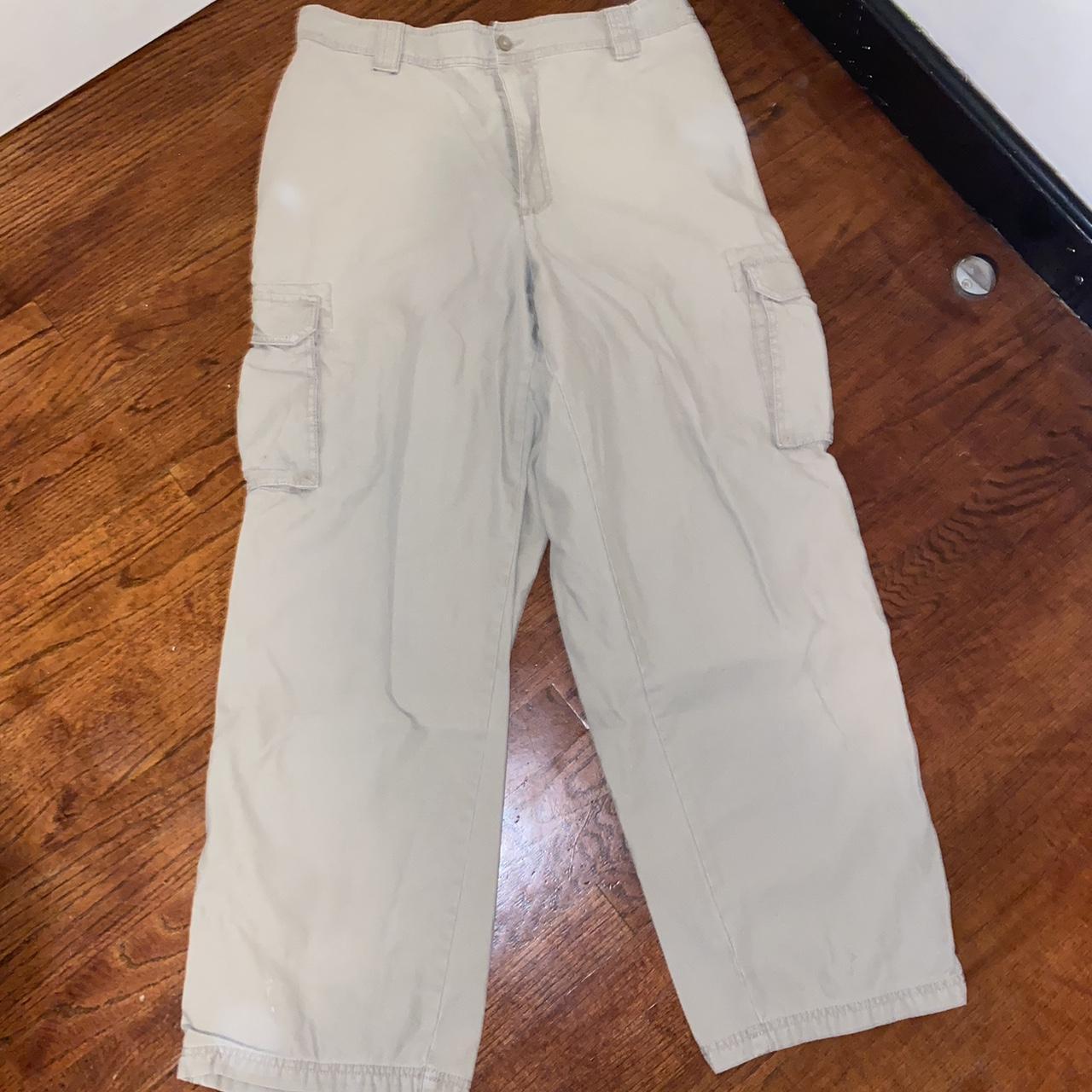 Baggy parachute cargos!!! -Doesn’t have tag size... - Depop