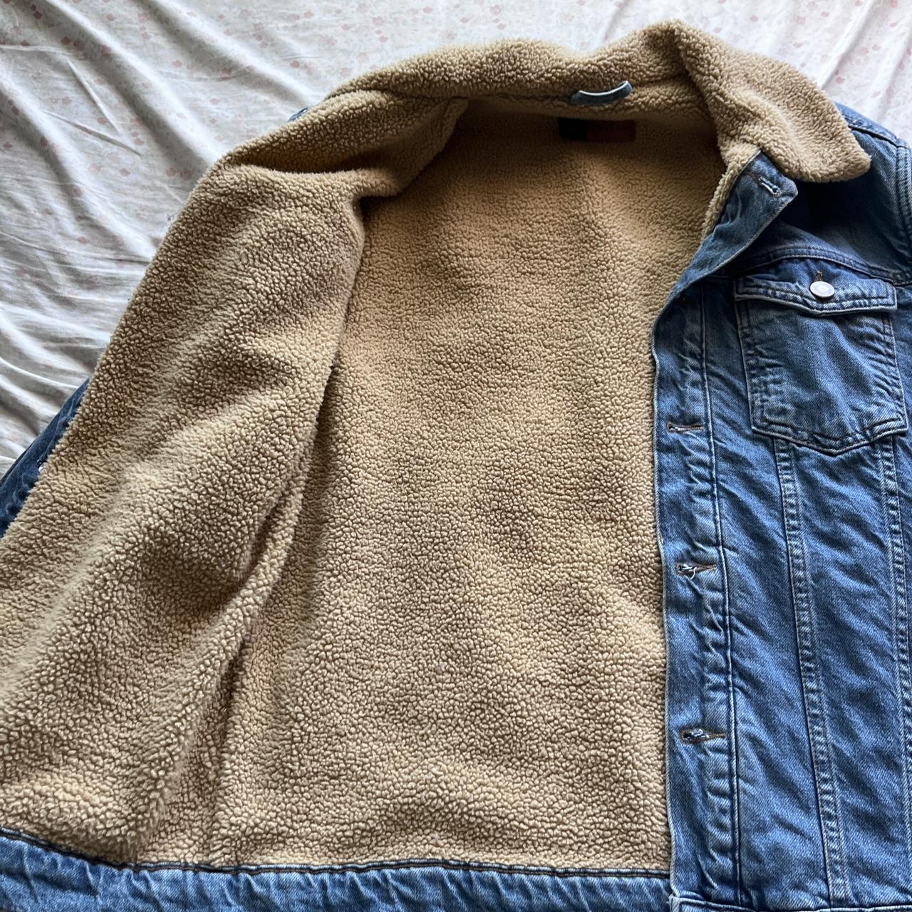 faux sherpa lined denim jacket 🤍very gilmore girls... - Depop