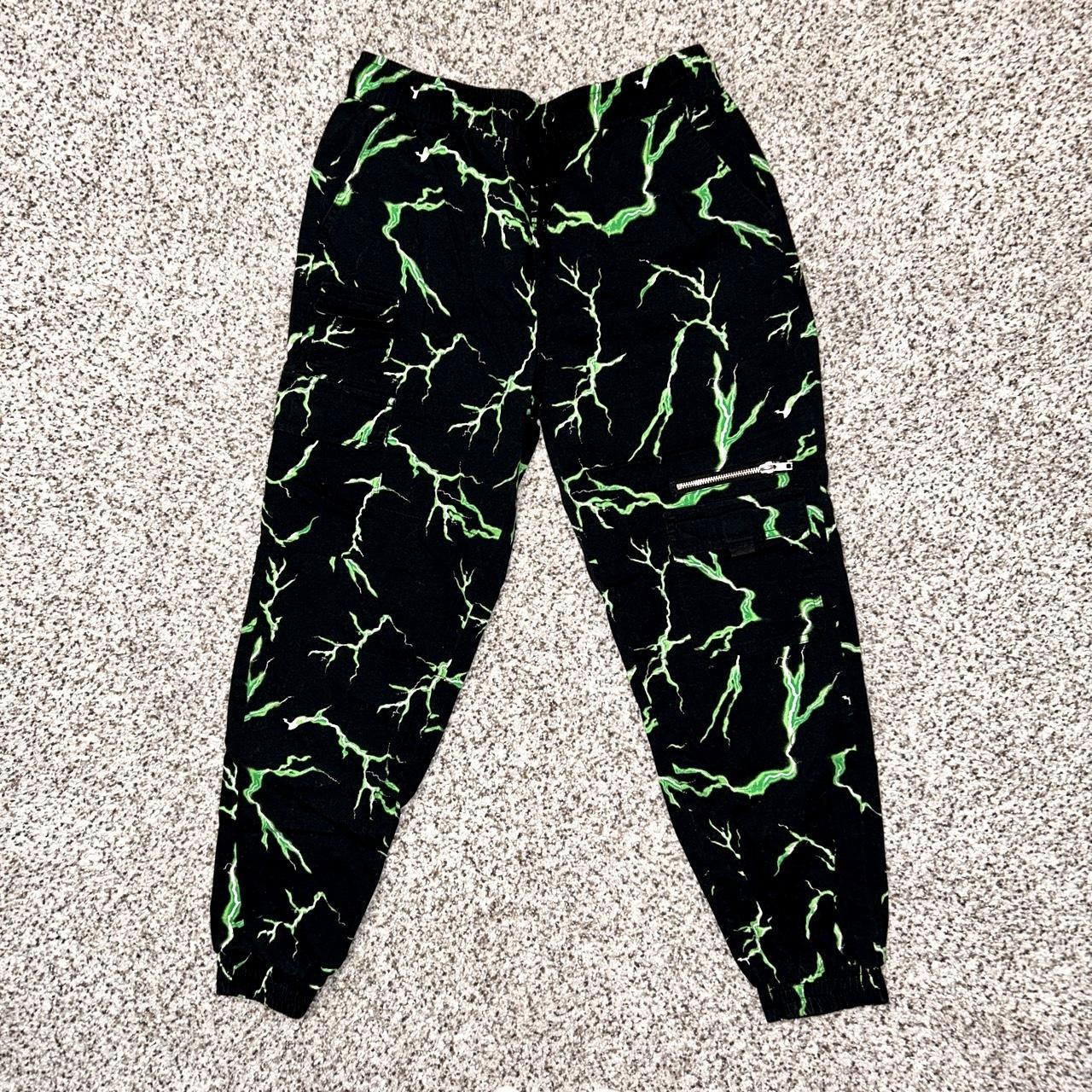 Green best sale lightning pants