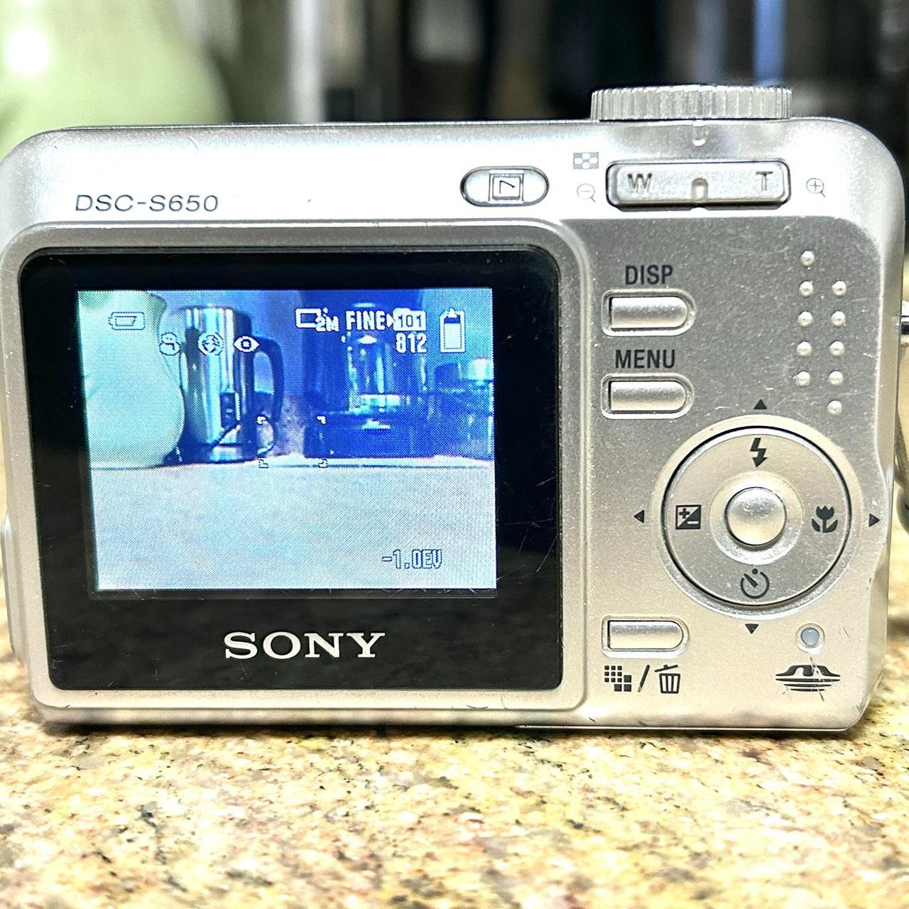 Sony CyberShot DSCS650 7.2MP Digital Camera In... Depop