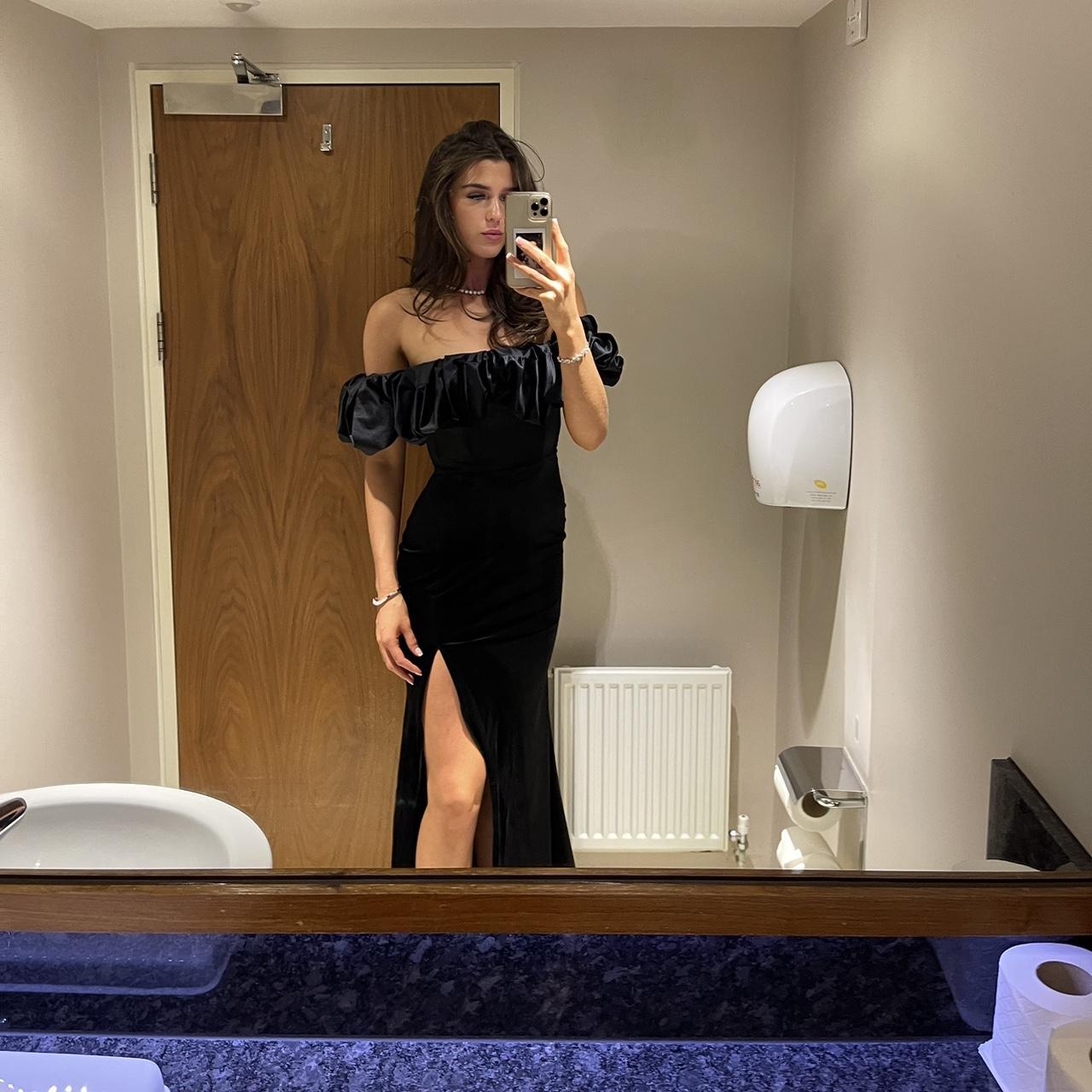 Club l London off the shoulder black velvet maxi... - Depop
