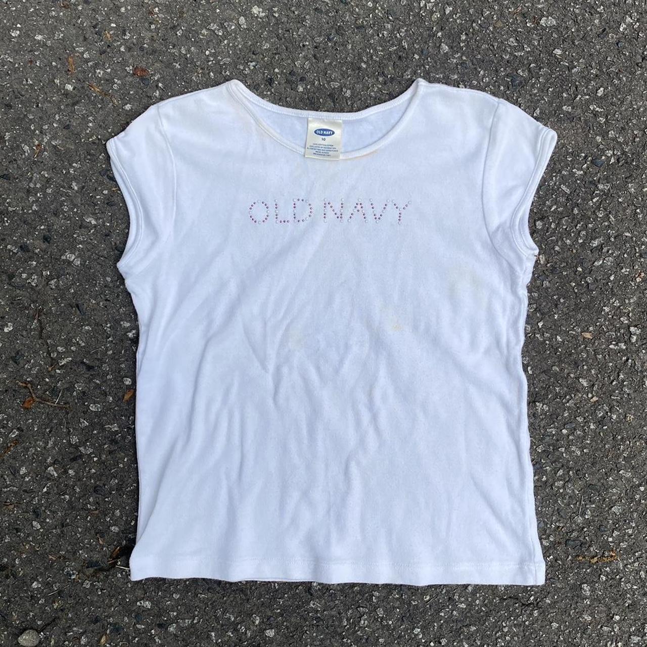 Old Navy Women's White and Pink T-shirt | Depop
