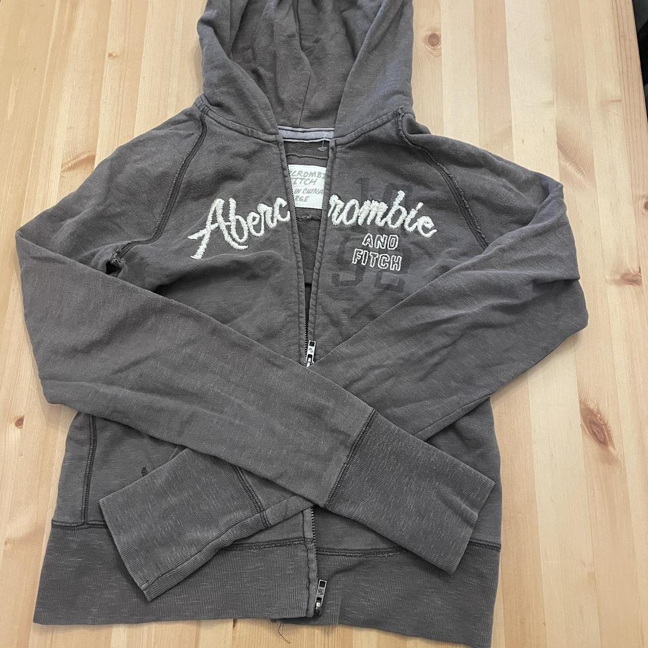 Abercrombie & Fitch zip up jumper. Tag says large... - Depop