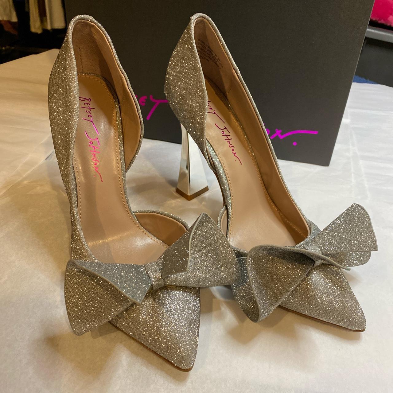 Betsey Johnson Sparkling Glittery Pumps With... - Depop