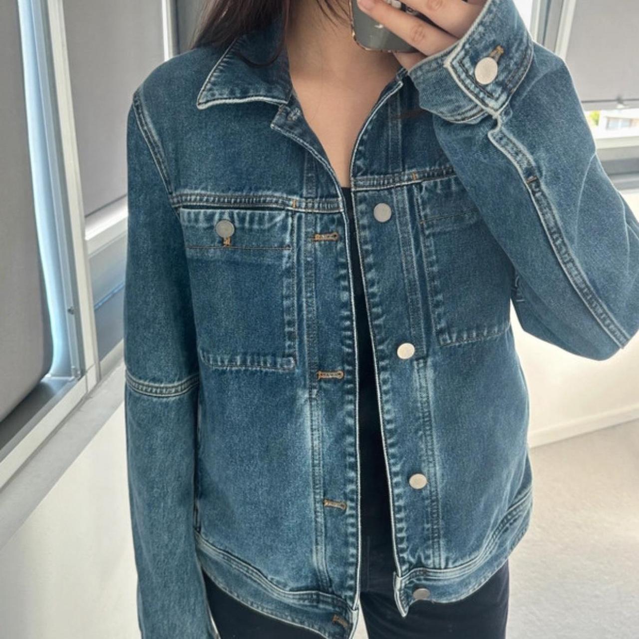 item listed by kylangelina