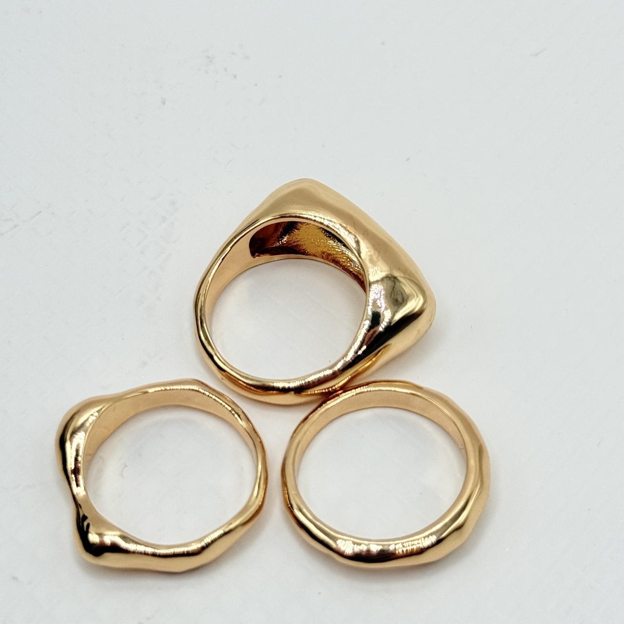 Women's Ring - Gold – Gold tone stackable ring se… - image 3
