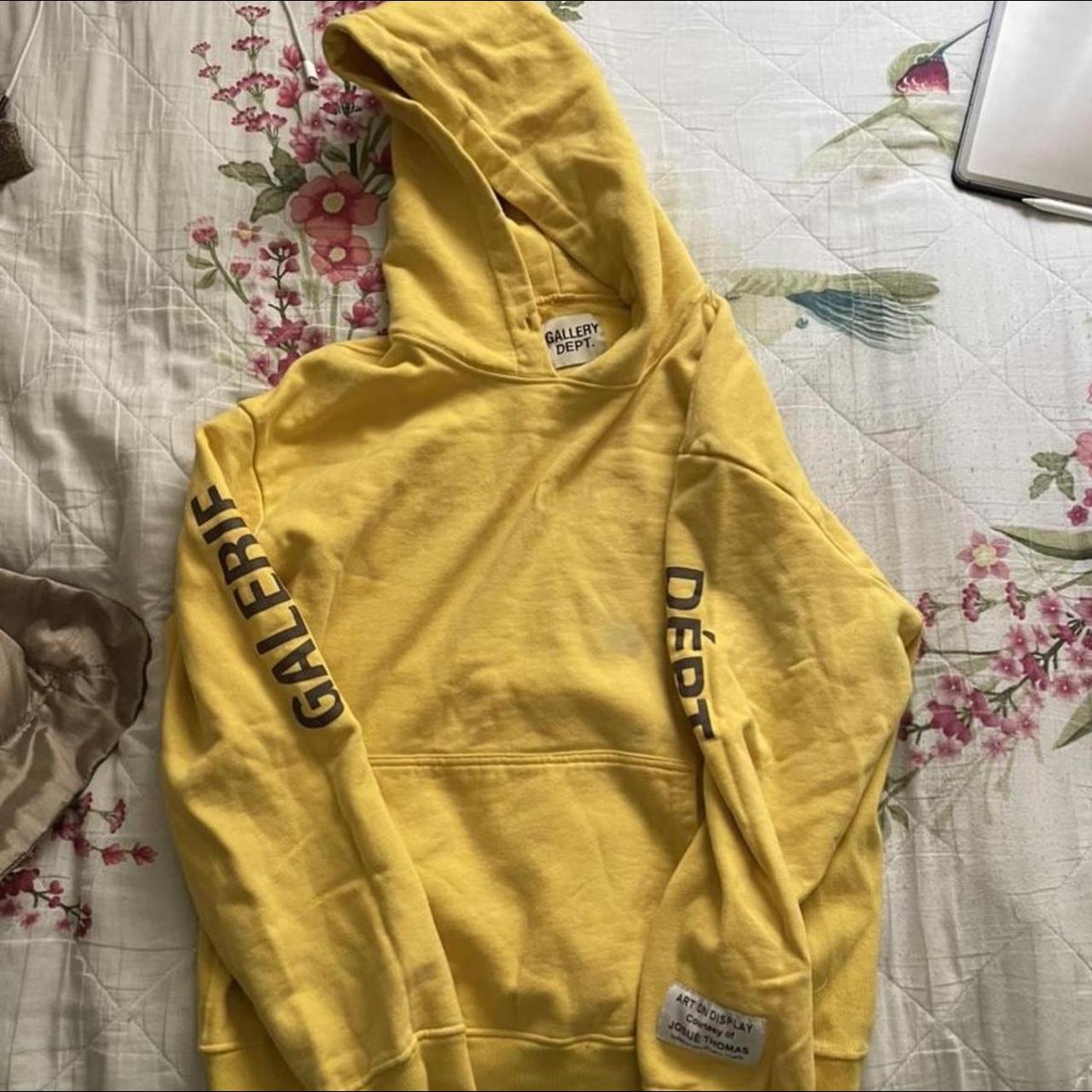 do-not-wear-this-nearly-enough-says-size-xlarge-but-depop