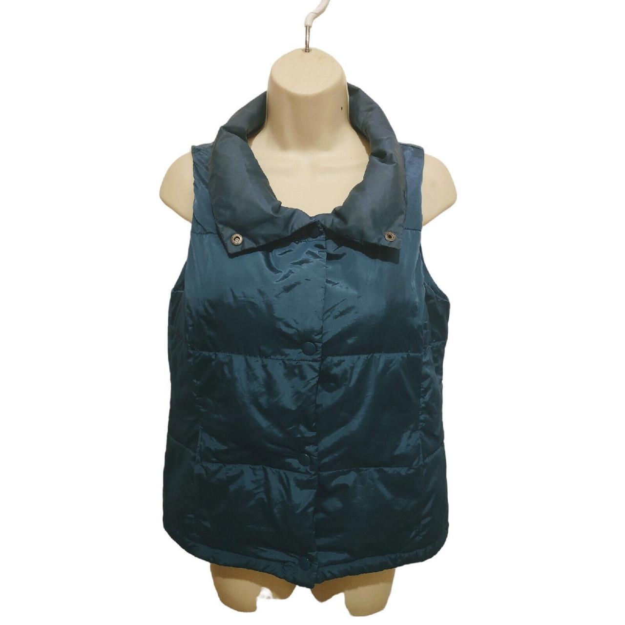 Old Navy Puffy Quilted Full Zip & Snap Button Vest... - Depop
