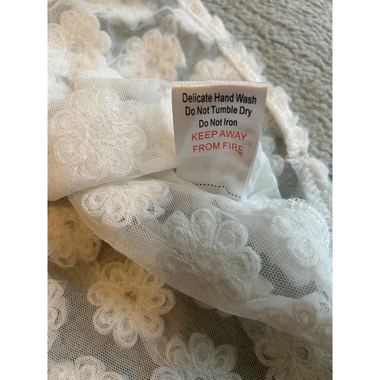 Source Unknown Women's Blouse - Cream - M – Y2K F… - image 8