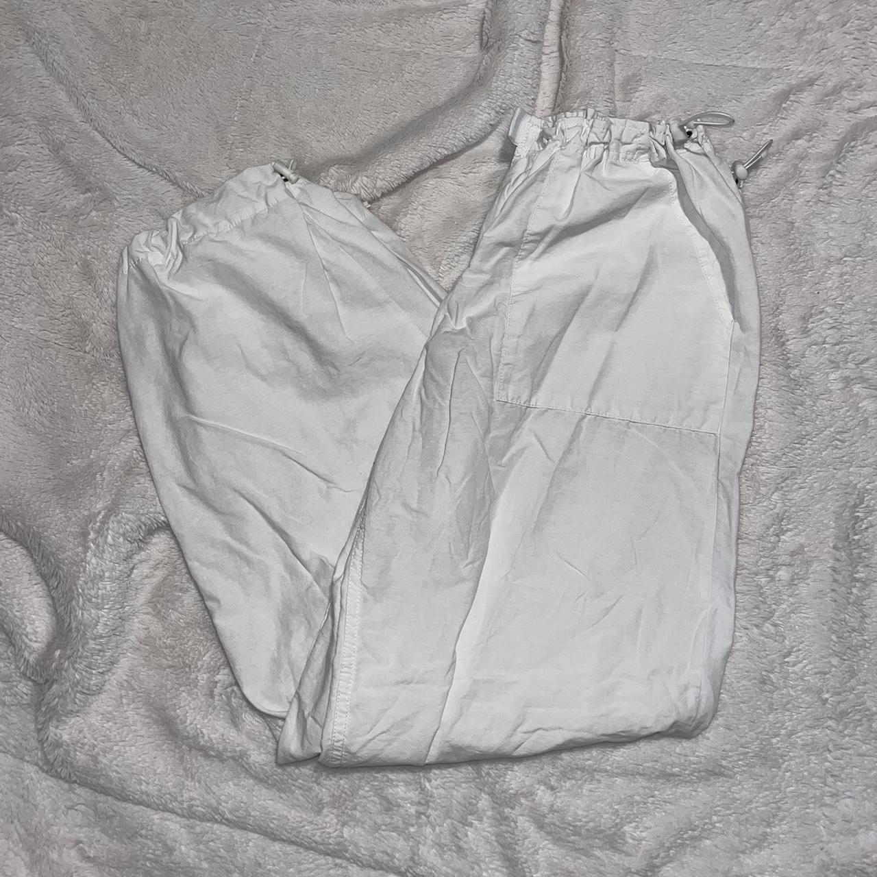 White parachute pants with Velcro Woman’s Small... - Depop