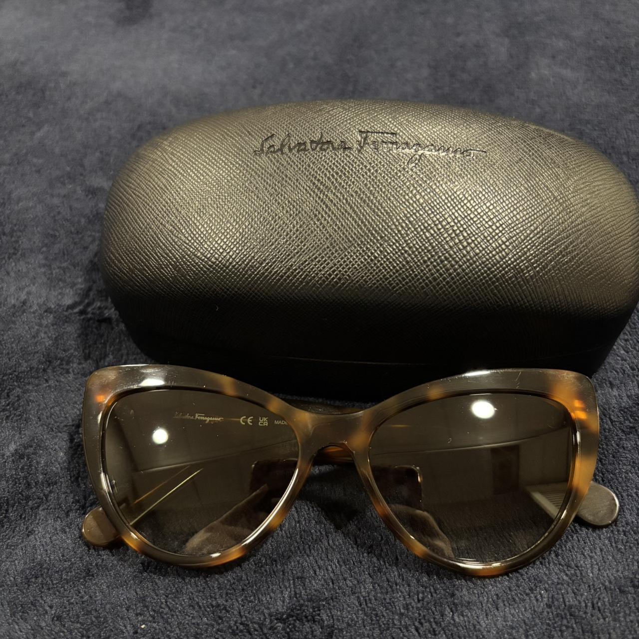 Salvatore Ferragamo Women's Cat eye Sunglasses Brown/Gold