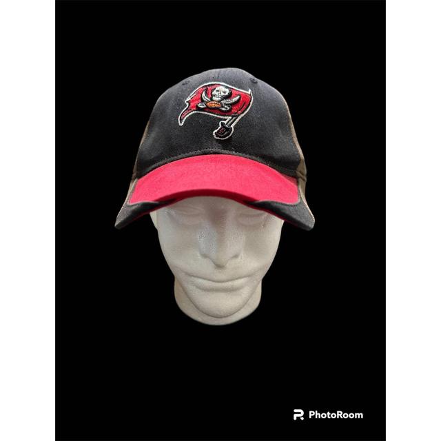 Tampa Bay Buccaneers Reebok Velcro logo hat, no - Depop