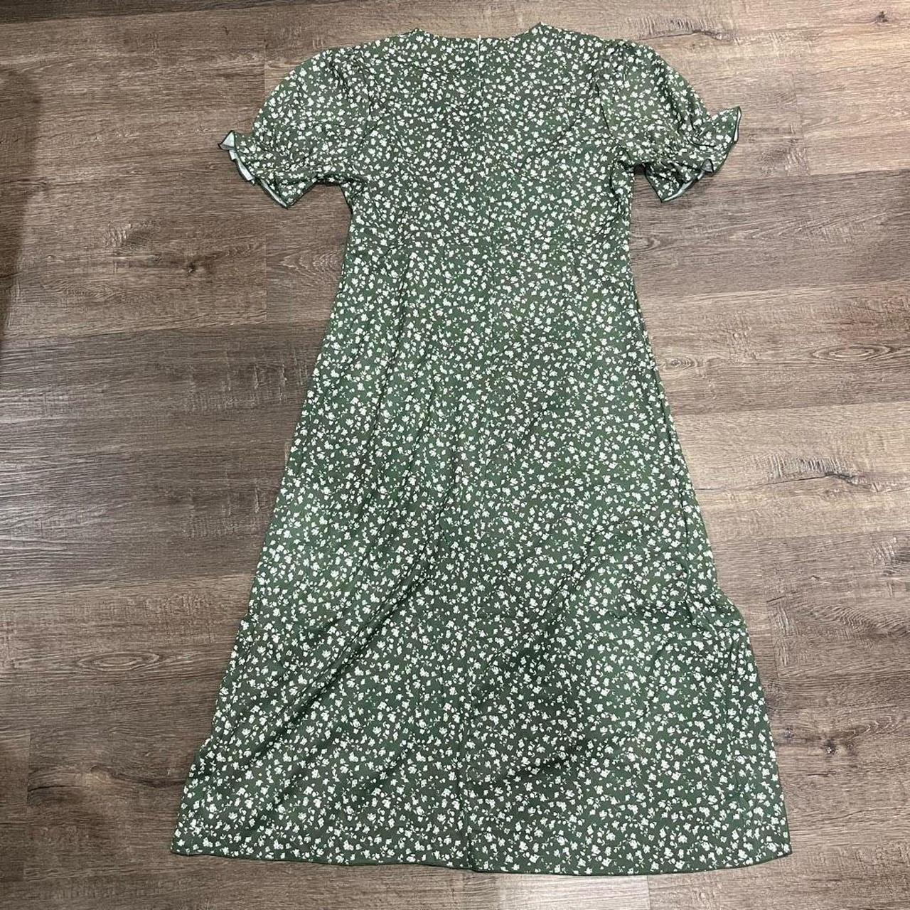 Primark green floral outlet dress