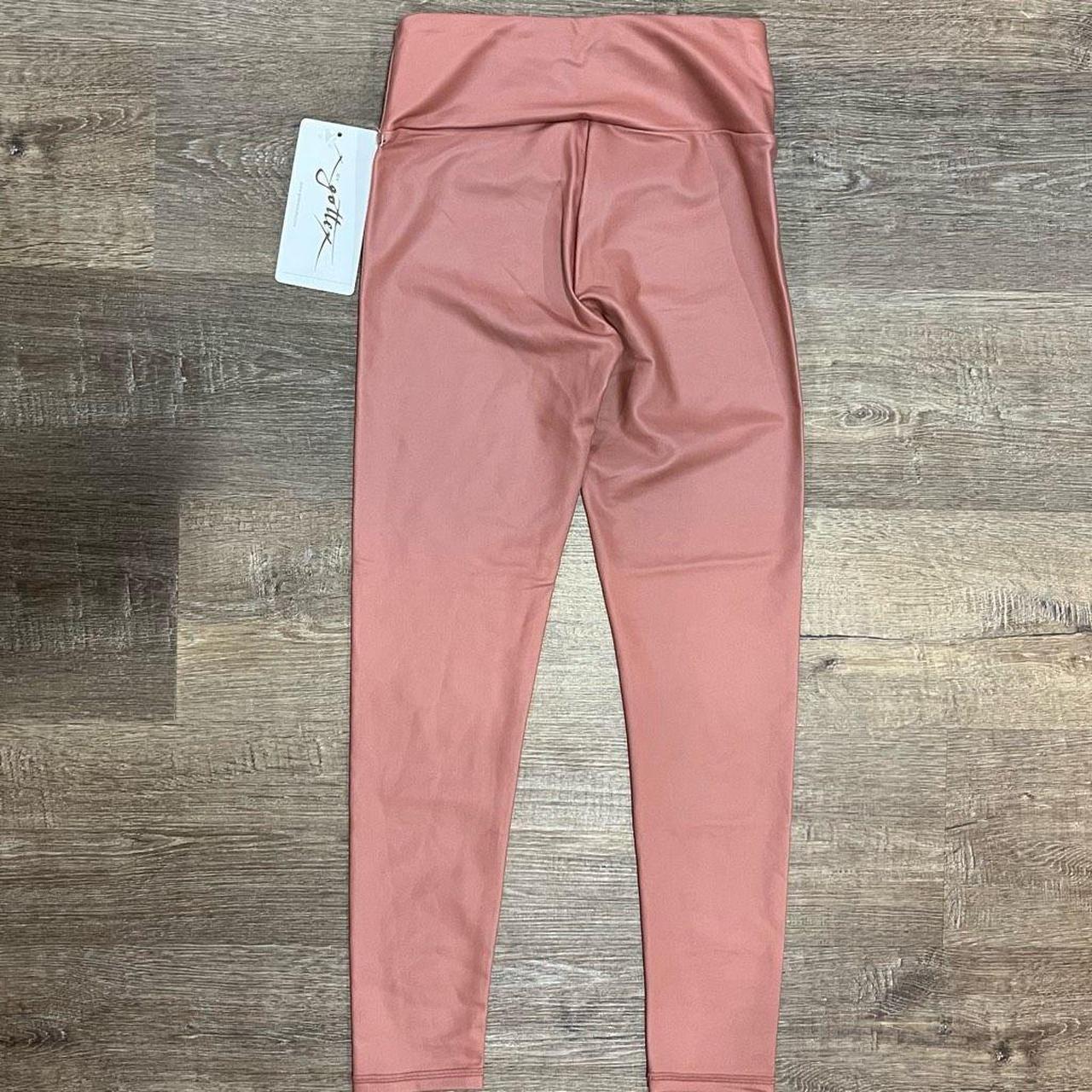 Gottex Women's Ankle Legging Size Small. Made from - Depop