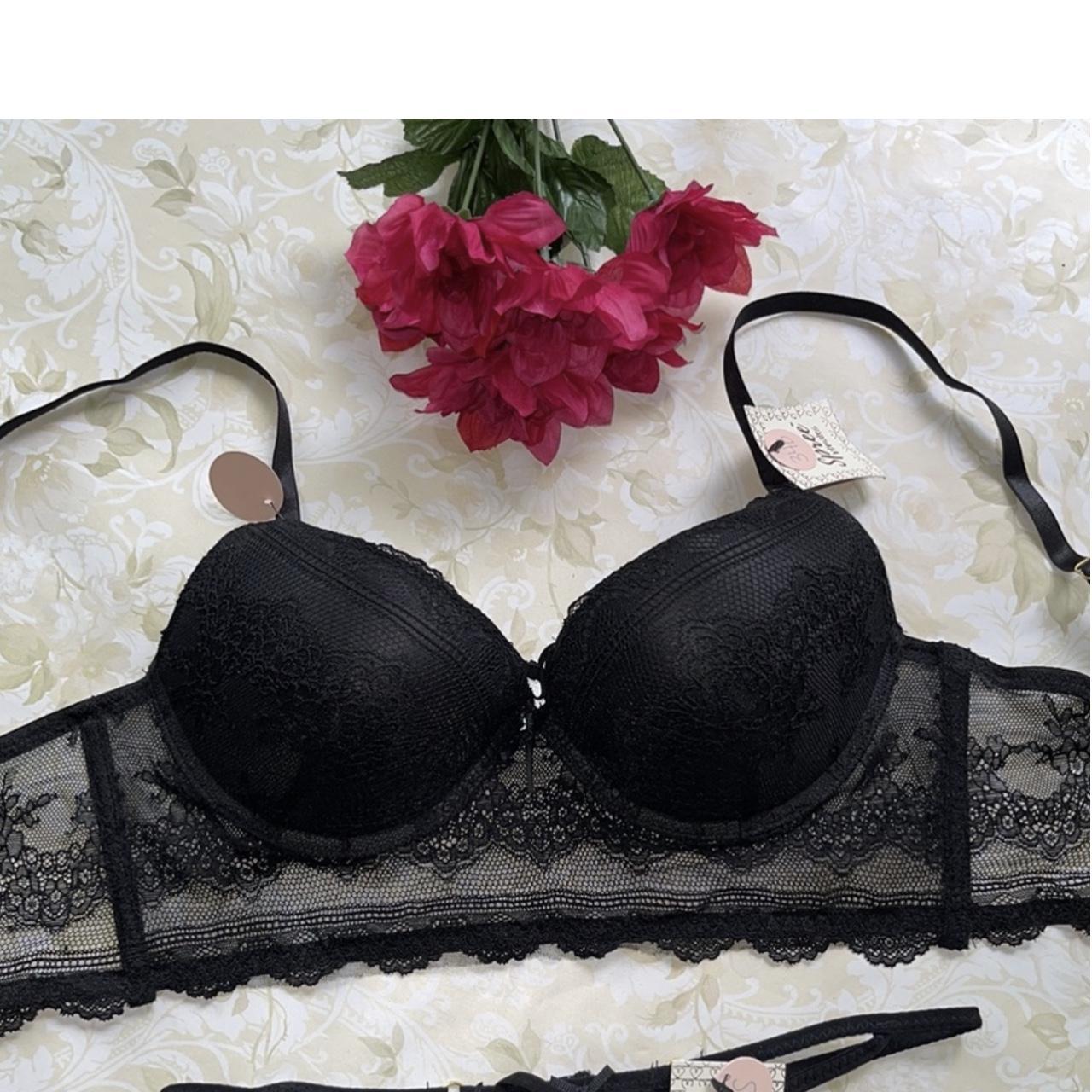 SPREE Intimates Lace Long Line Push Up Set Bra & - Depop