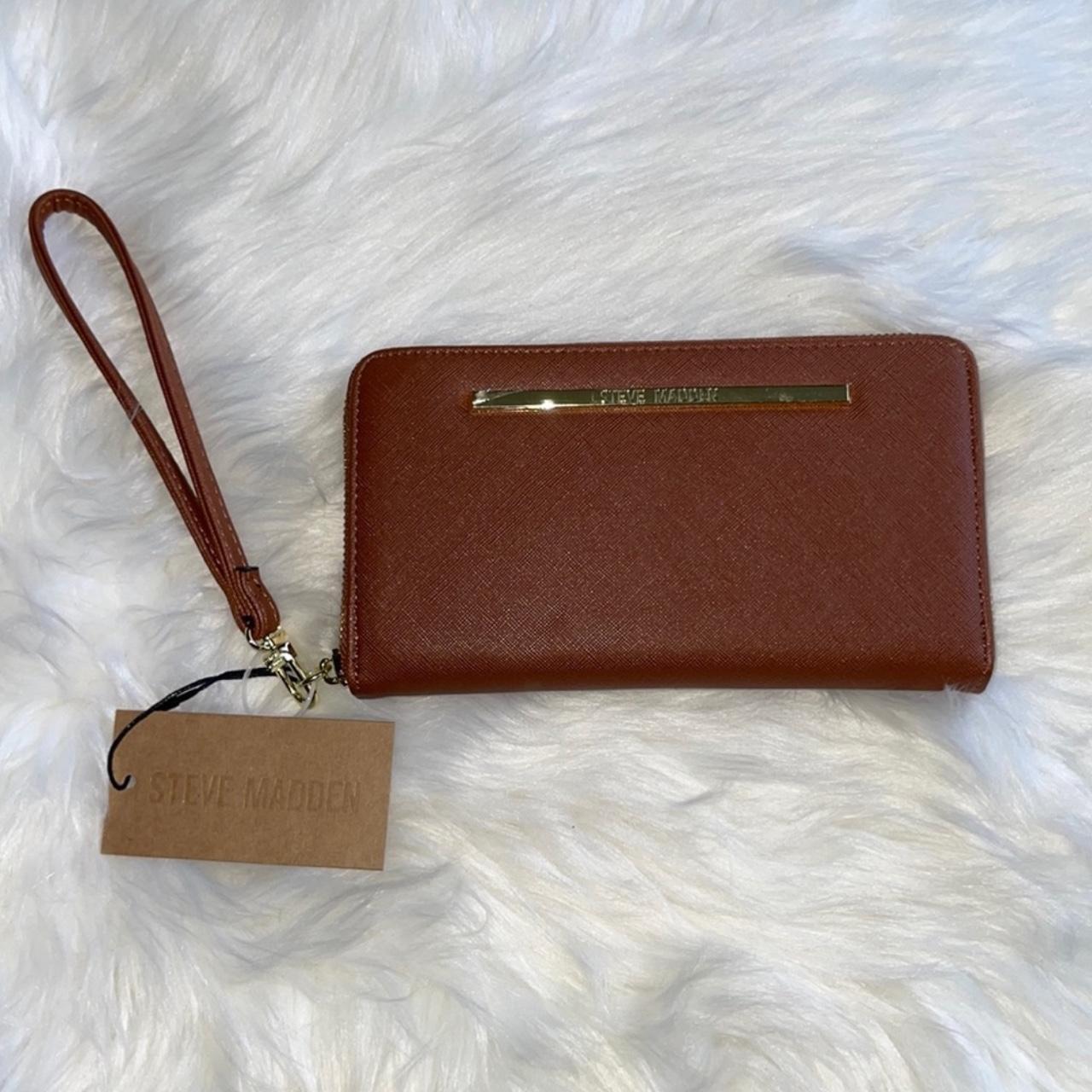 STEVE MADDEN Cognac Gold Zip Around Wristlet Depop