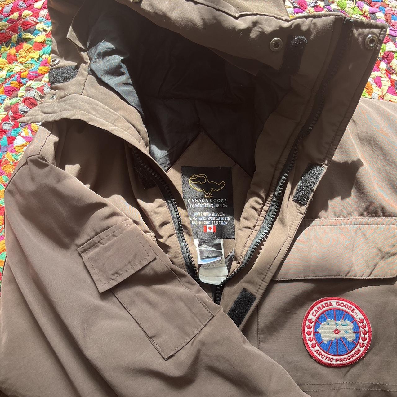 AUTHENTIC Vintage Mens Canada Goose. Depop