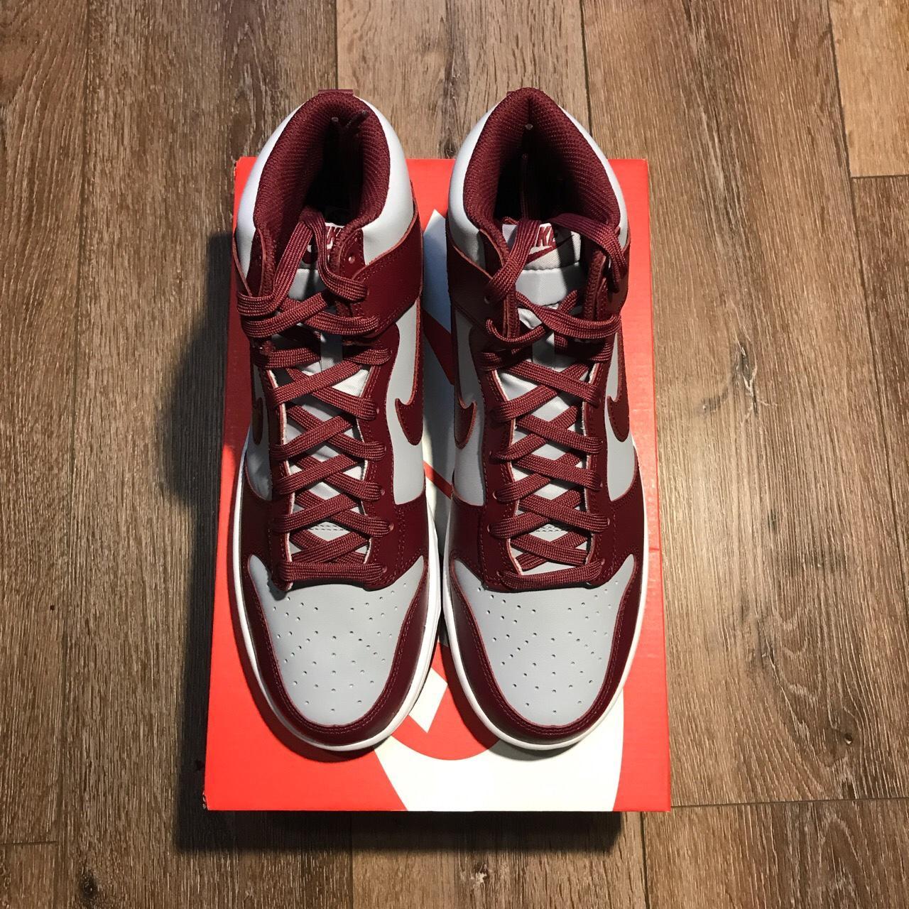 dead nike shoes