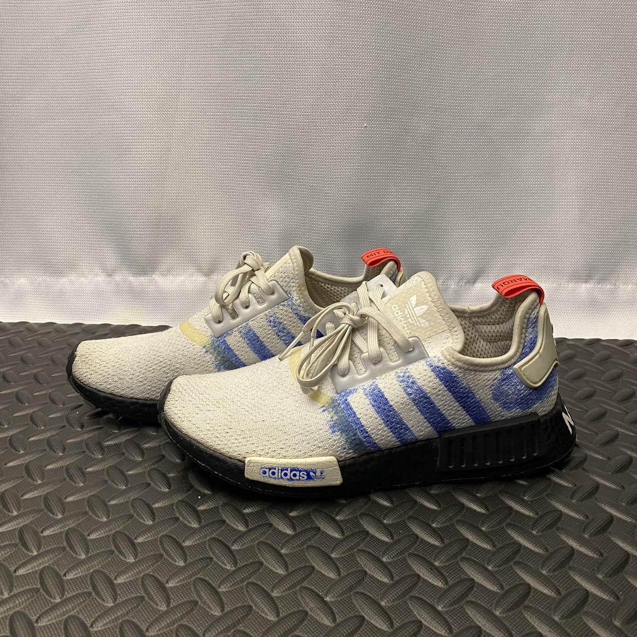 Adidas NMD ATL size 8 In great condition. Bottom