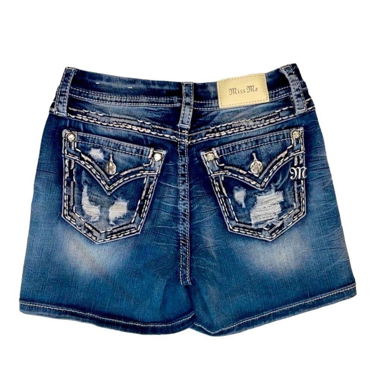 Miss me jean shorts curvy short size 25 Amazing - Depop