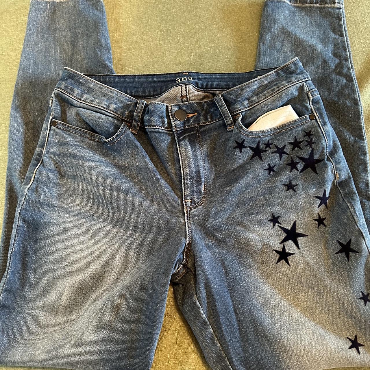 super Y2k star jeans Size 8 very flattering free... - Depop