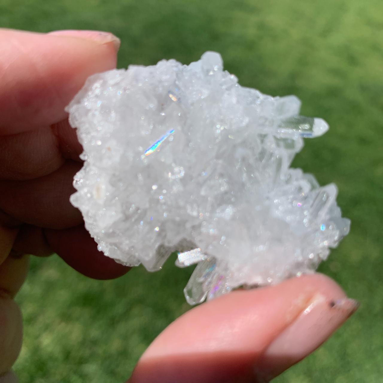 Chrysanthemum Quartz, Petite Quartz, assist with... Depop