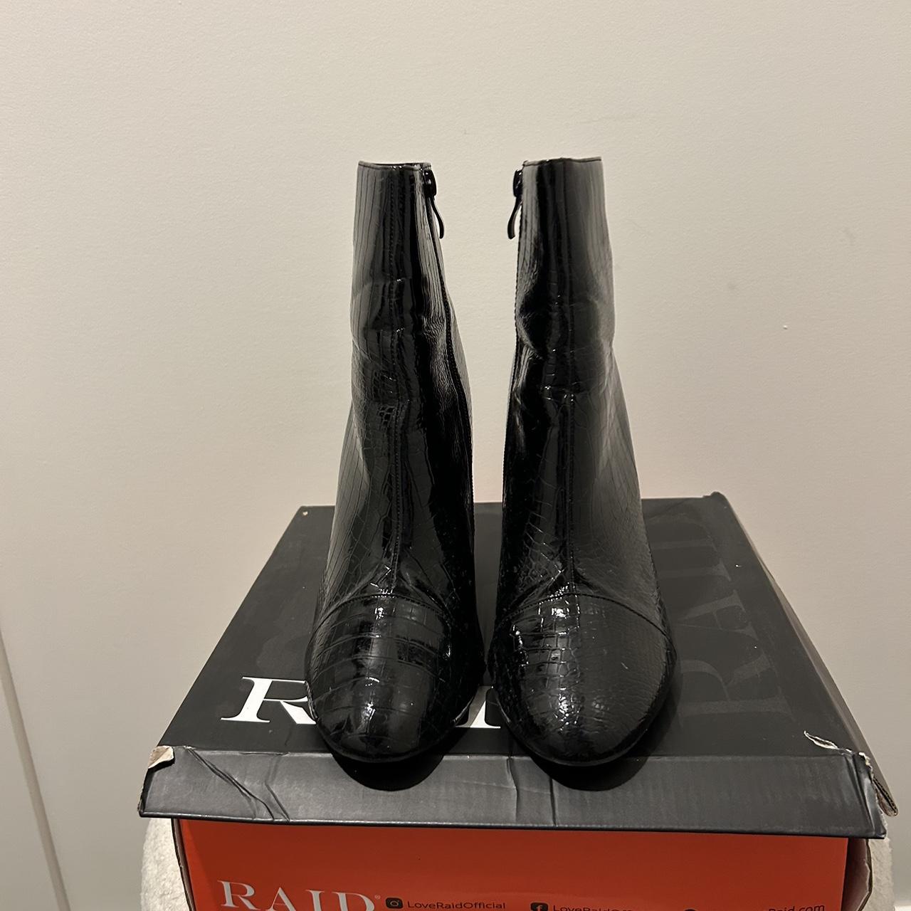 Raid dolley boots hotsell