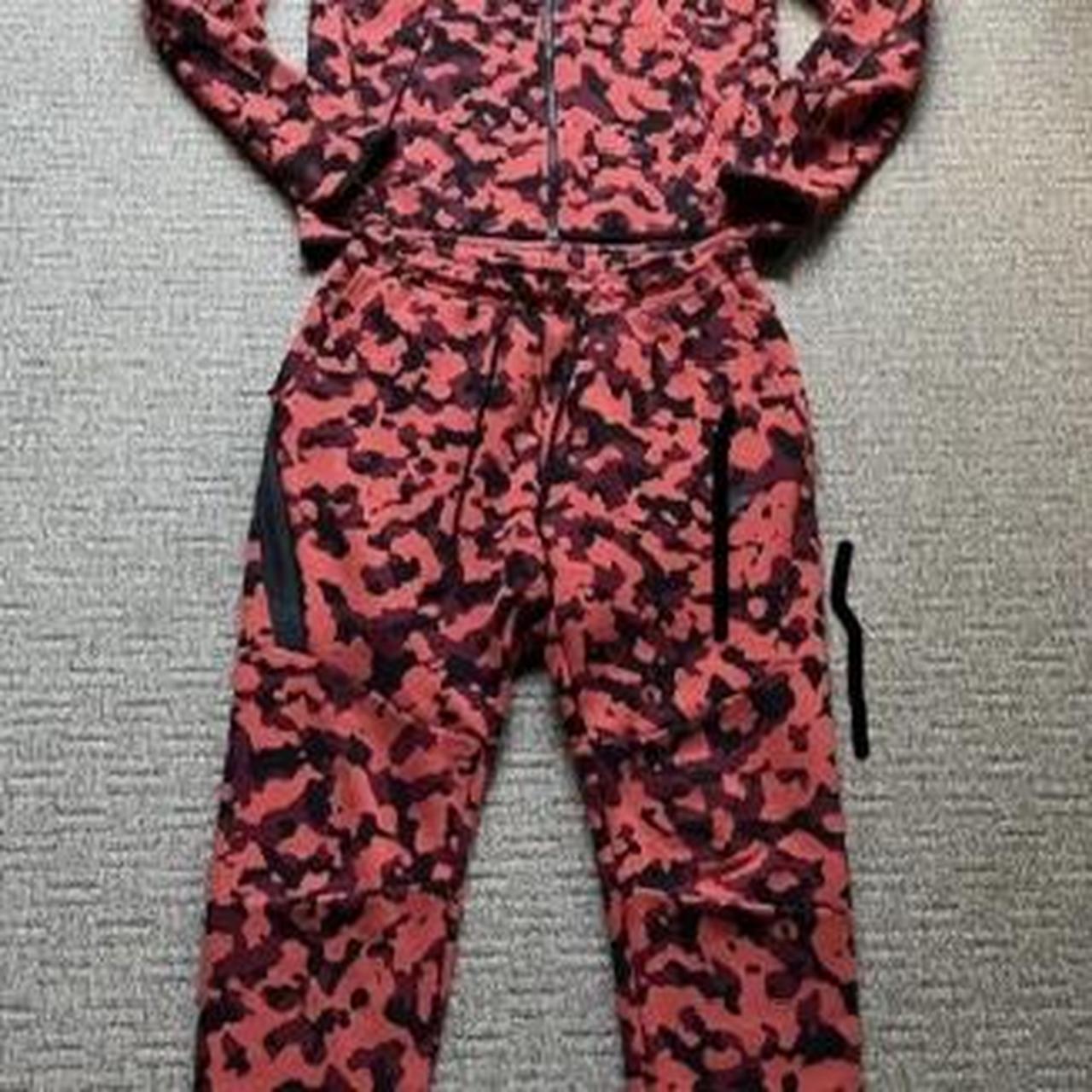 nike tech fleece red camo hoodie