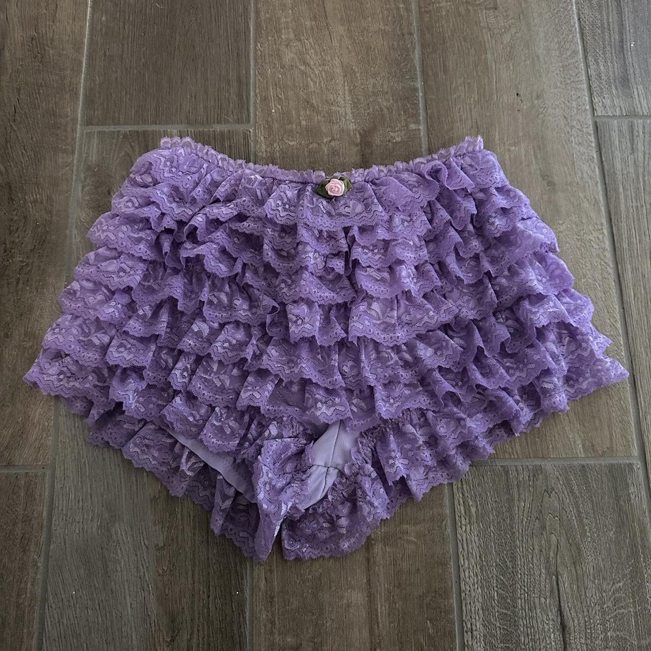 Dolls kill shorts - Depop