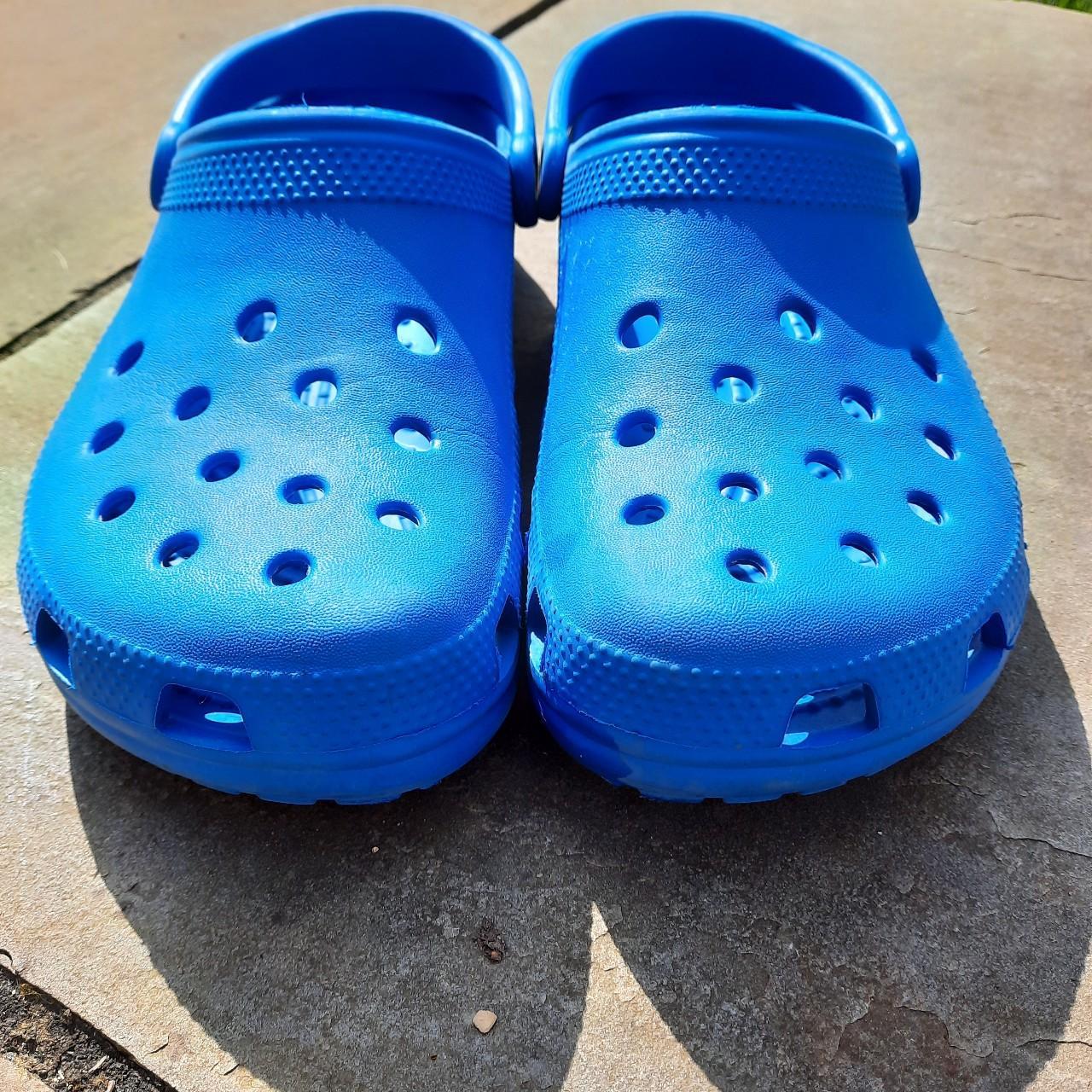 mens claret and blue trainers