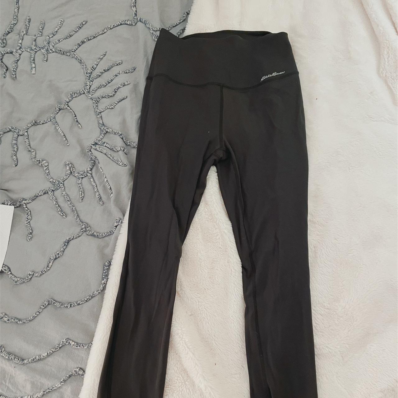 Eddie Bauer Women's Grey Leggings Depop