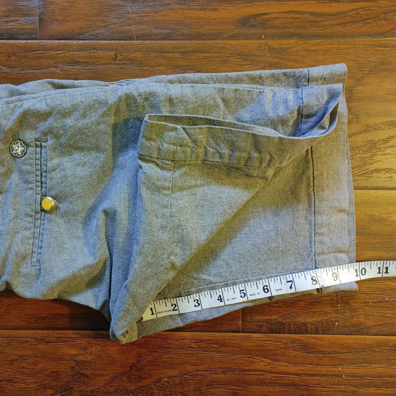 Obey Women's Grey and Gold Shorts (6)